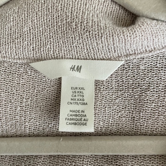 H&M knit top size XXL - Picture 2 of 3